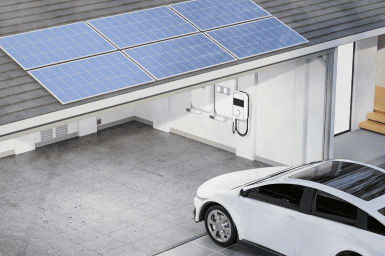 Can car batteries be used with solar panels?