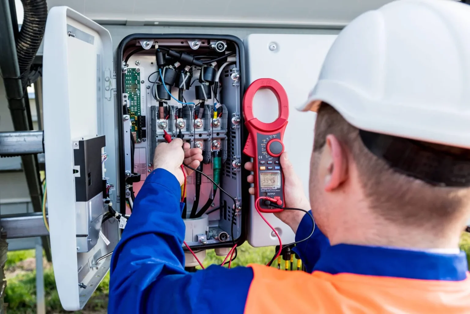 Regular Maintenance and Monitoring of the Inverter