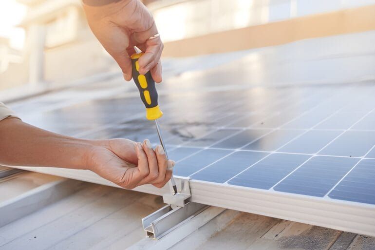 maintain solar panels in hot climate
