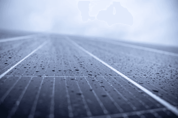 do solar panels work on cloudy days